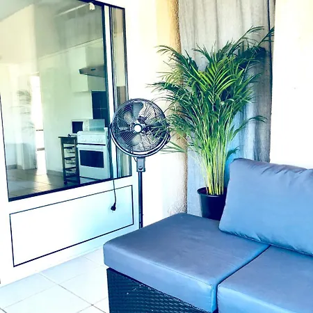 Maison De 3 Chambres Avec Vue Sur La Ville Jardin Clos Et Wifi A A 5 Km De La Plage 孔格林